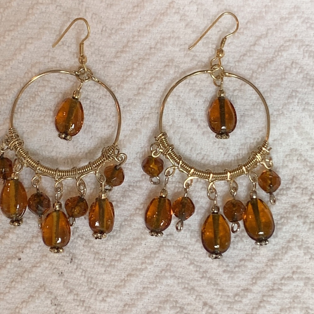 Chandelier earrings